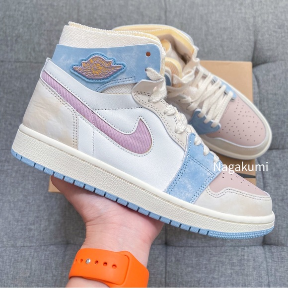 🐰 Nike Air Jordan 1 High pastel color block shoes 🐰 - Picture 3 of 4